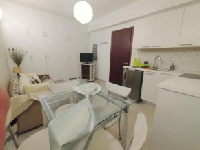 Nikis House